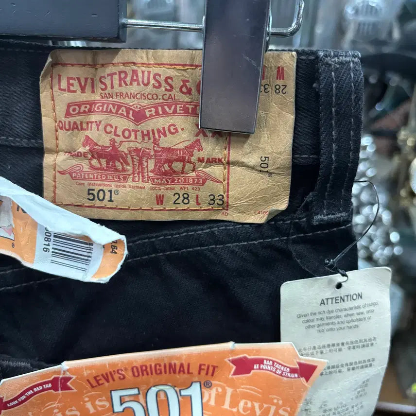 [BUNJANG] Levi's 501 Original Black Denim Jeans / 리바이스(Levi's) 501 오리지널 버튼플라이 블랙 데님 청바지