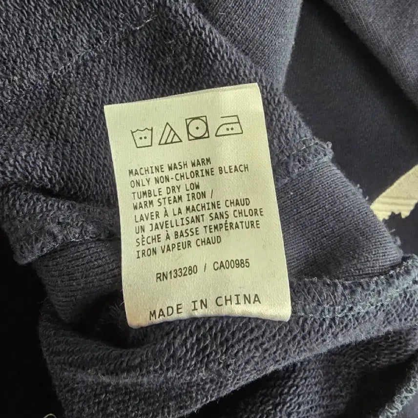 [BUNJANG] Thom Browne Shark Zip Up Sweatshirt Navy 0 / 톰브라운 샤크 지퍼 맨투맨 네이비 0