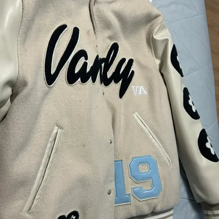 [BUNJANG] Band 더 펑크 Racing Varsity Jacket / 반디더 펑크 레이싱 바시티 자켓