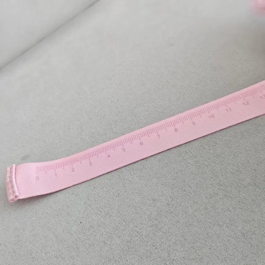 [BUNJANG] Hello Kitty x Pompompurin 50th Anniversary Figure Tape Measure Keyring / 헬로키티 50주년 콜라보 폼폼푸린 피규어 줄자 키링