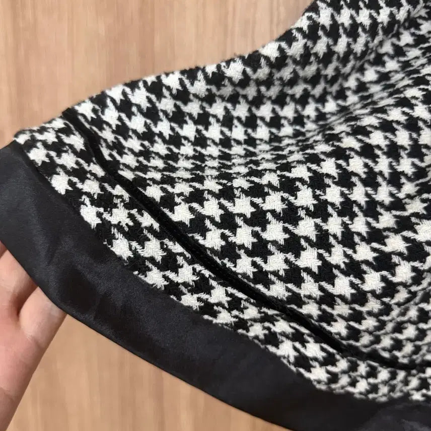 [BUNJANG] Houndstooth Check Pleated Skirt / 하운드투스 체크 플리츠 스커트