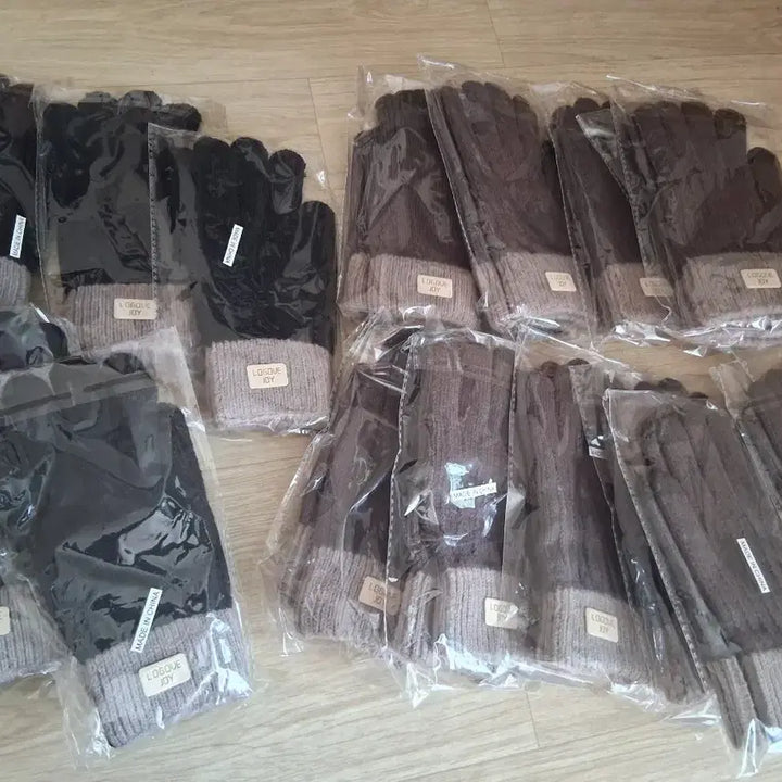 [BUNJANG] Unisex Gloves Bundle Set / 장갑 새상품 25개 일괄판매