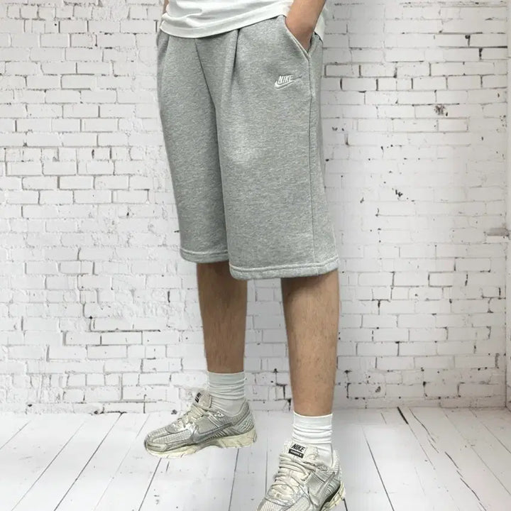 [BUNJANG] Nike Men's Sweatshirt and Shorts Set / 나이키 맨투맨 반바지 세트