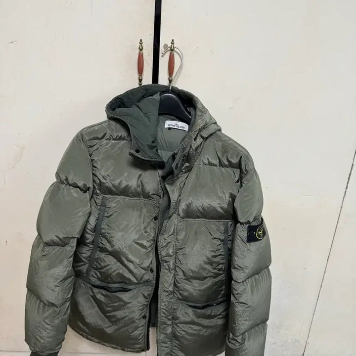 [BUNJANG] Stone Island Nylon Metal Padded Jacket / 스톤 나일론 메탈 패딩