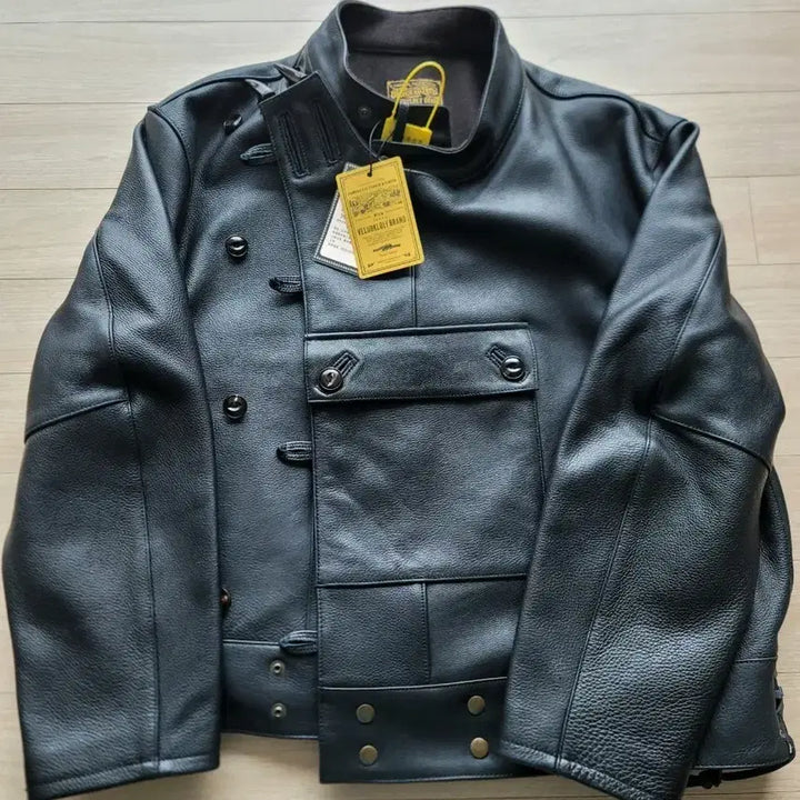 [BUNJANG] Veluokldly Swedish Military Motorcycle Leather Jacket / veluokldly 스웨덴군 모터사이클 가죽자켓 팝니다 중홀랜드