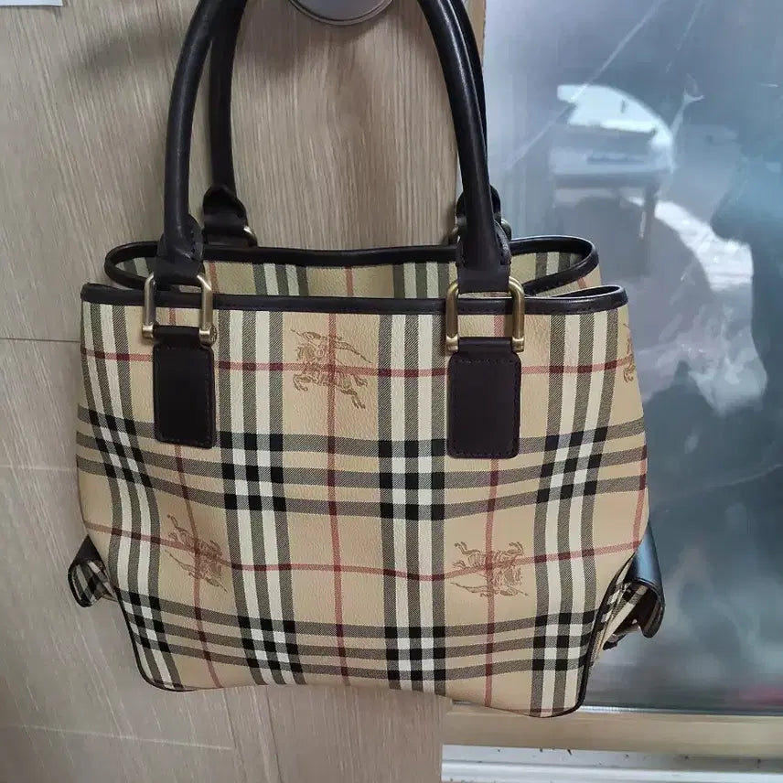 [BUNJANG] Burberry Classic Check Tote Bag / 버버리 클래식 체크 토트백