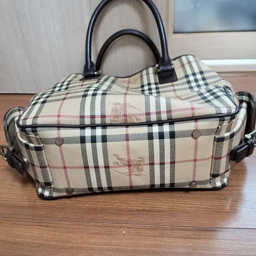 [BUNJANG] Burberry Classic Check Tote Bag / 버버리 클래식 체크 토트백