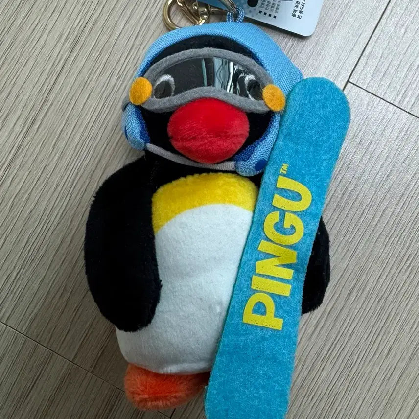 [BUNJANG] Pingu Winter Board Bag Keyring Doll / 핑구 윈터 보드 가방 키링인형 판매합니다