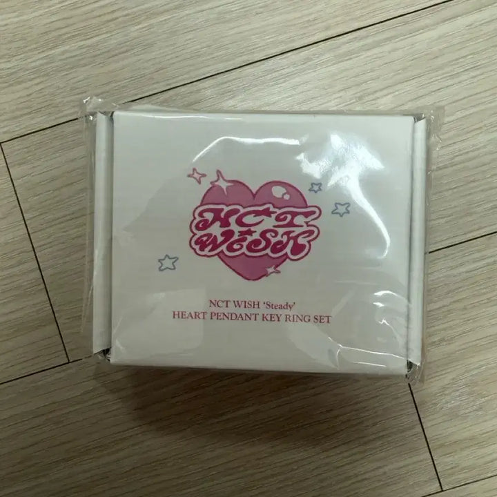 [SOLD OUT] 엔시티 위시 유우시 하트펜던트 키링 세트
