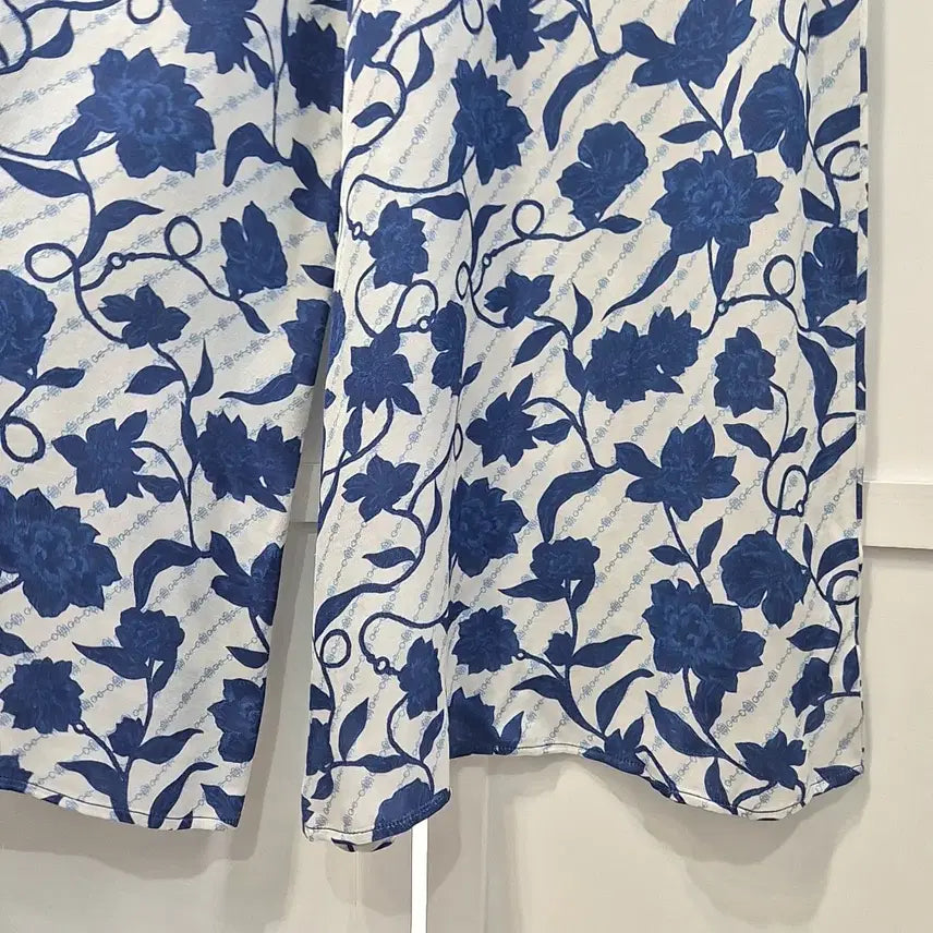 [BUNJANG] Tommy Hilfiger Patterned Rayon Pants / 타미힐피거 패턴 레이온 팬츠