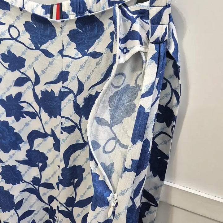 [BUNJANG] Tommy Hilfiger Patterned Rayon Pants / 타미힐피거 패턴 레이온 팬츠