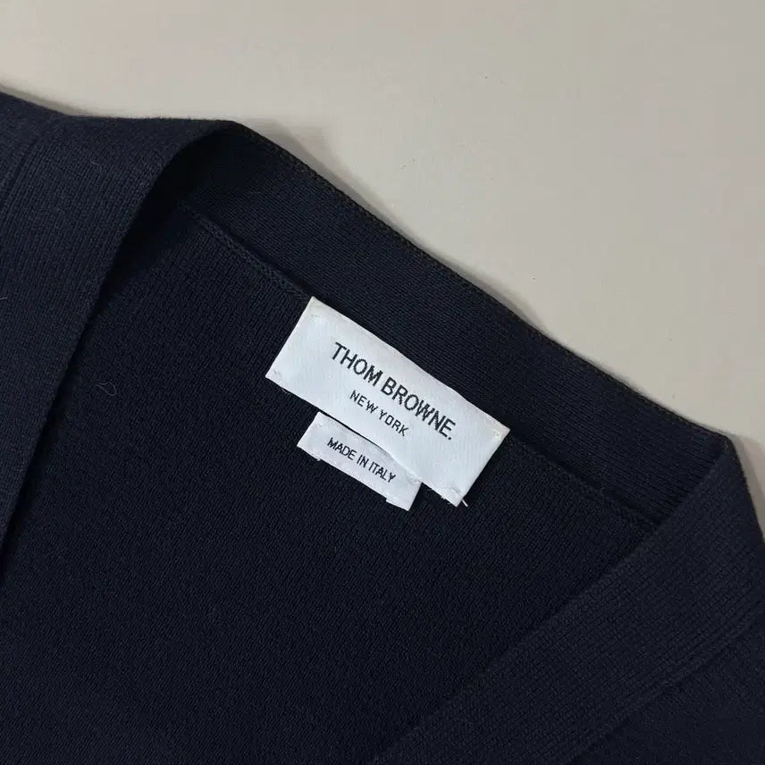 [BUNJANG] Thom Browne Milano Stitch Gold Button Cardigan / [2/당일출고]톰브라운 밀라노스티치 금장 가디건