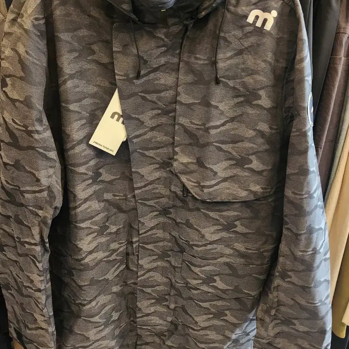 [BUNJANG] Mistral Camouflage Hooded Long Windbreaker Jacket / 미스트랄 카모플라쥬 후드 롱 바람막이 새제품