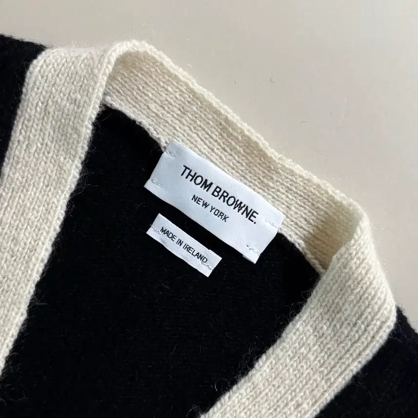 [BUNJANG] Thom Browne Mohair Cardigan / [정품/당일출고]톰브라운 모헤어 가디건