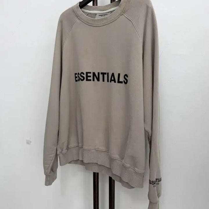 [BUNJANG] ESSENTIALS Men's Sweatshirt / 정품 ESSENTIALS 에센셜 맨투맨
