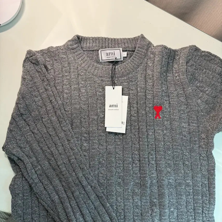 [BUNJANG] AMI Knit Charcoal L / 아미 니트 차콜 L