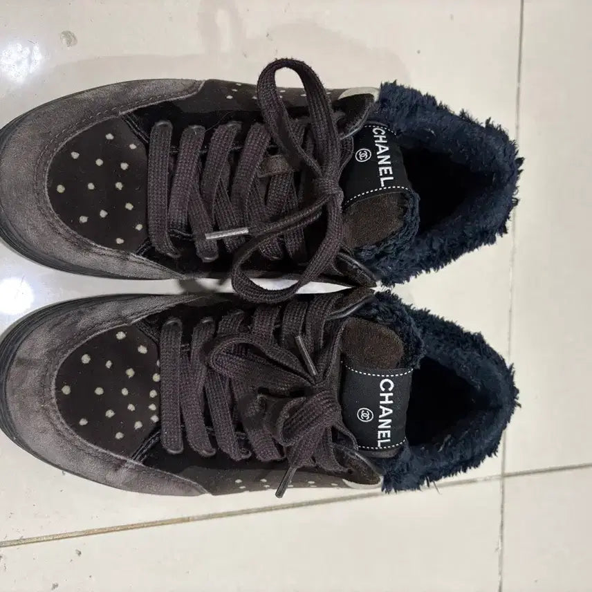 [BUNJANG] Chanel Suede Sneakers / 정품 샤넬 브라운 스웨이드 스니커즈 36