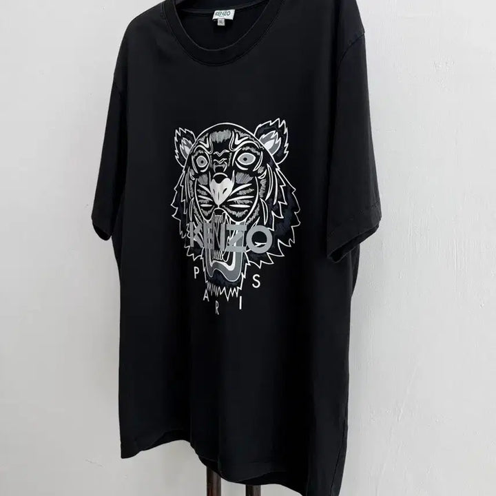[BUNJANG] KENZO Black Tiger Embroidered T-shirt / 정품 KENZO 겐조 블랙 타이거 반팔 티셔츠