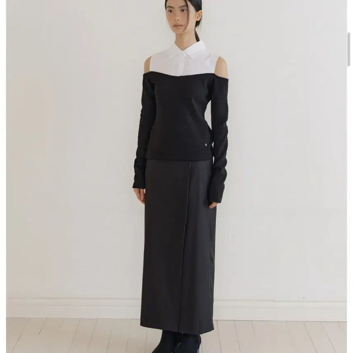 [BUNJANG] LUCIR ZU Off-Shoulder Shirt Top / 새상품) LUCIR ZU 루시르주 오프숄더 셔츠 탑