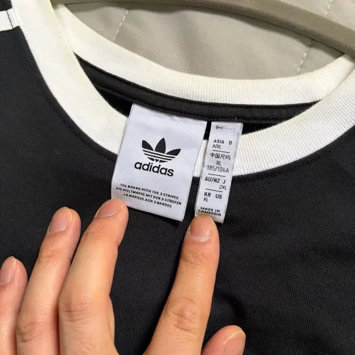 [BUNJANG] Adidas Short Sleeve T-shirt / 아디다스 반팔