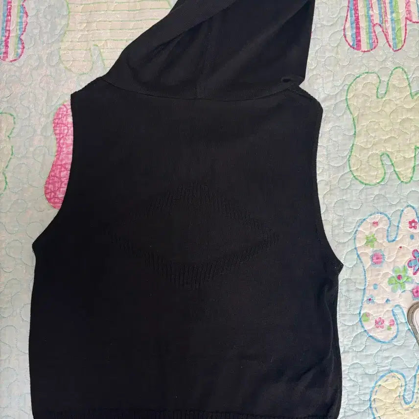 [SOLD OUT] 미스치프 니트조끼