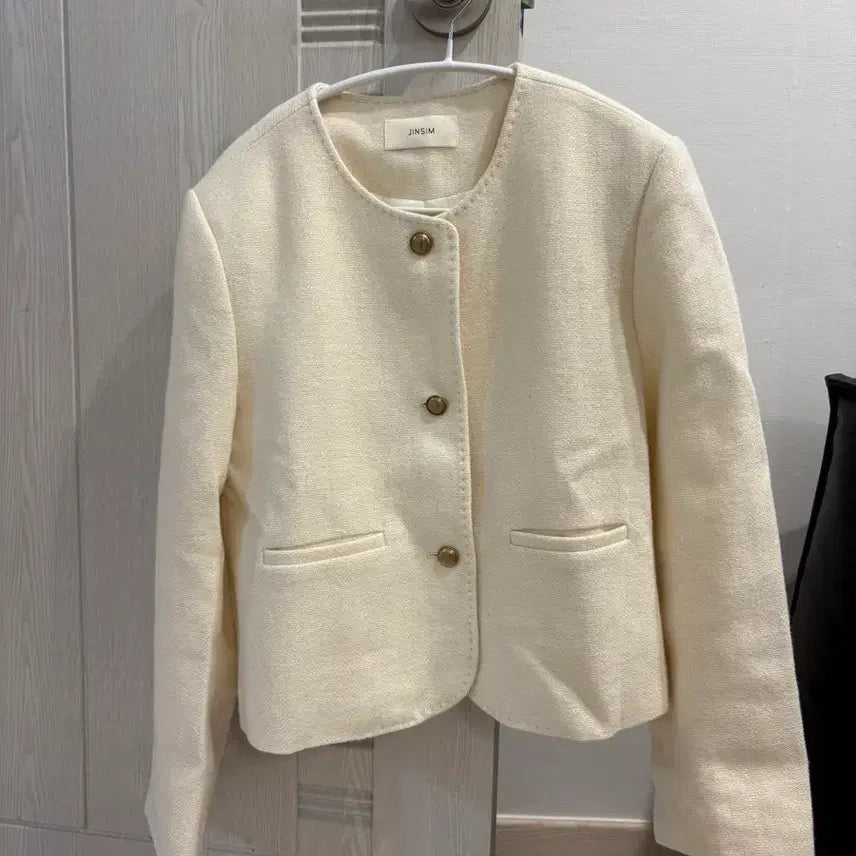 [BUNJANG] Jinsim Diane Collarless Tweed Jacket / jinsim 다이앤 노카라 트위드 자켓