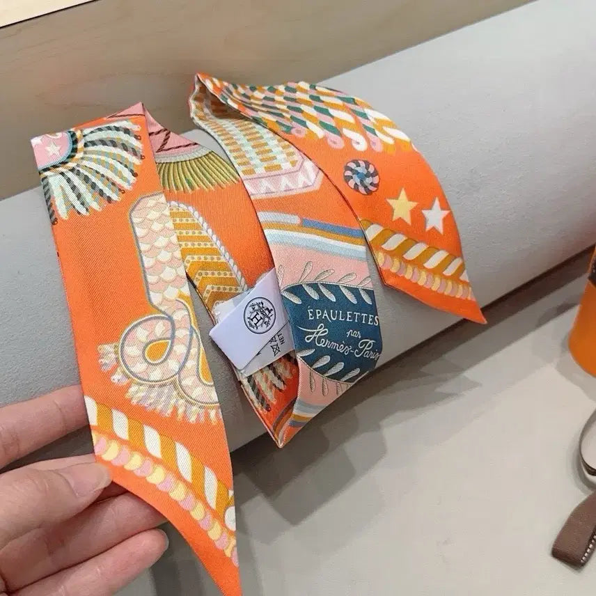 [BUNJANG] Hermès Silk Twilly Scarf / 에르메스 실크 스카프