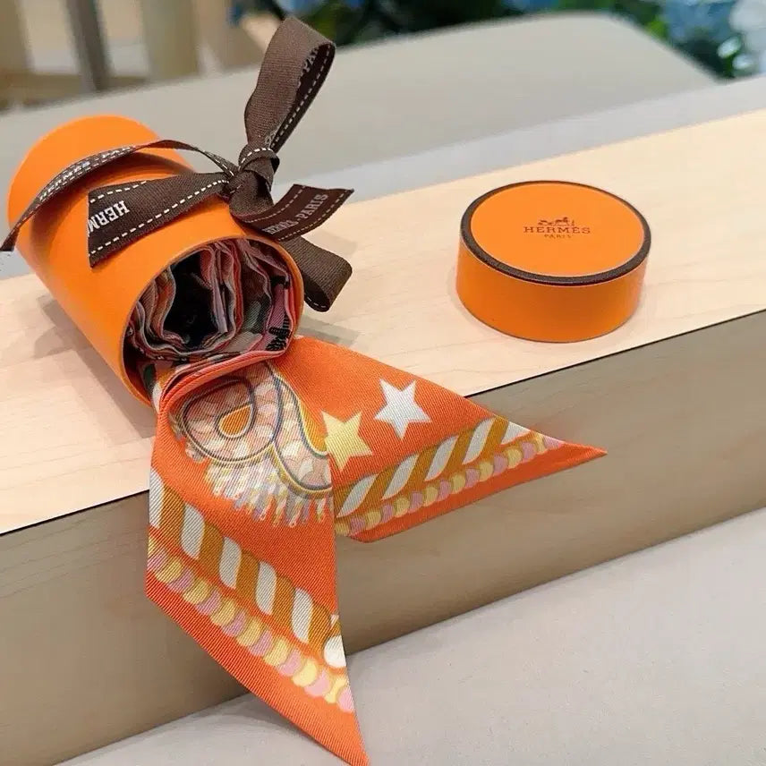 [BUNJANG] Hermès Silk Twilly Scarf / 에르메스 실크 스카프