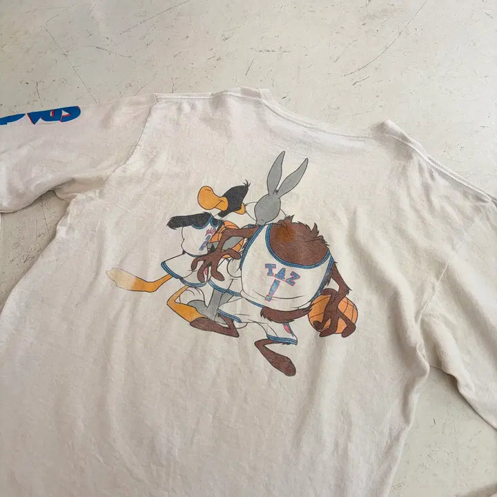 [SOLD OUT] 루니툰즈 스페이스 잼 오피셜 빈티지 롱슬리브 L