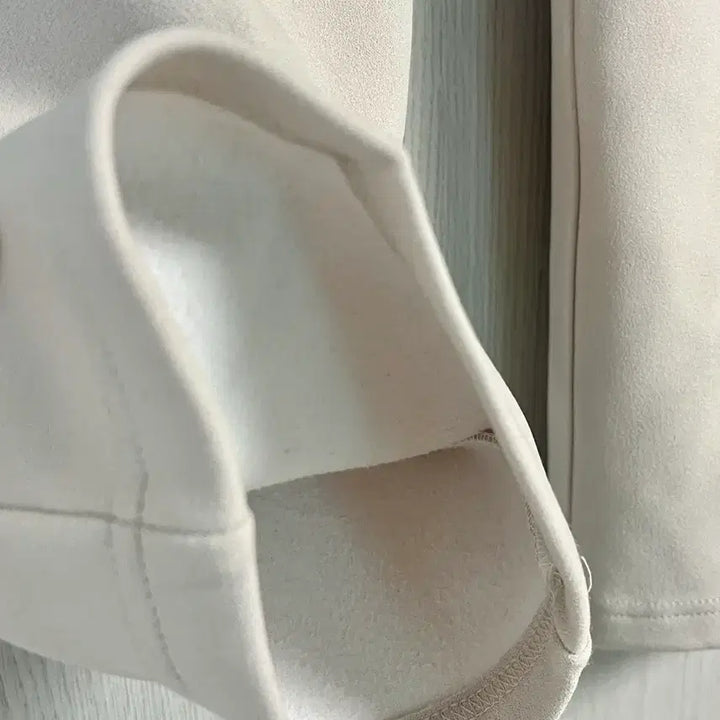 [BUNJANG] JJ JIGOTT Ivory Slacks / JJ지고트 아이보리 슬랙스 Free