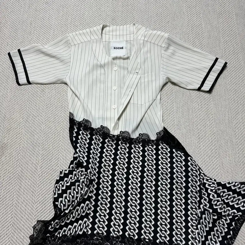 [SOLD OUT] KOCHE스트라이프 셔츠 레이스 믹스 원피스