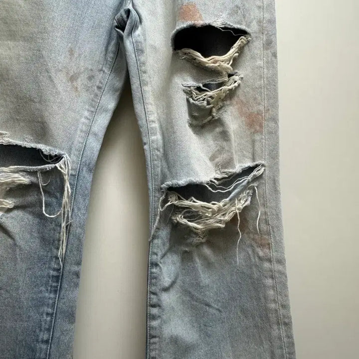 [BUNJANG] Anselm Crash Damage Denim Pants / 안셀름 크래쉬 데미지 슈컷 데님 팬츠