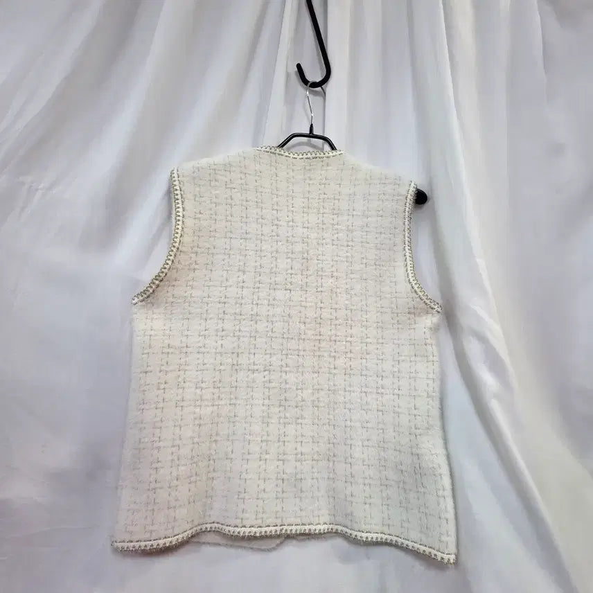 [BUNJANG] Ivory Tweed Women's Vest with Pearl Buttons / 아이보리 트위드 여성조끼 진주 버튼 F