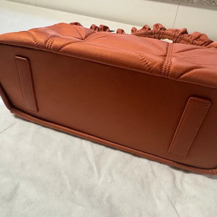 [BUNJANG] Carlin Lib Bag Brick Shoulder Bag / 칼린 리브백 브릭색상