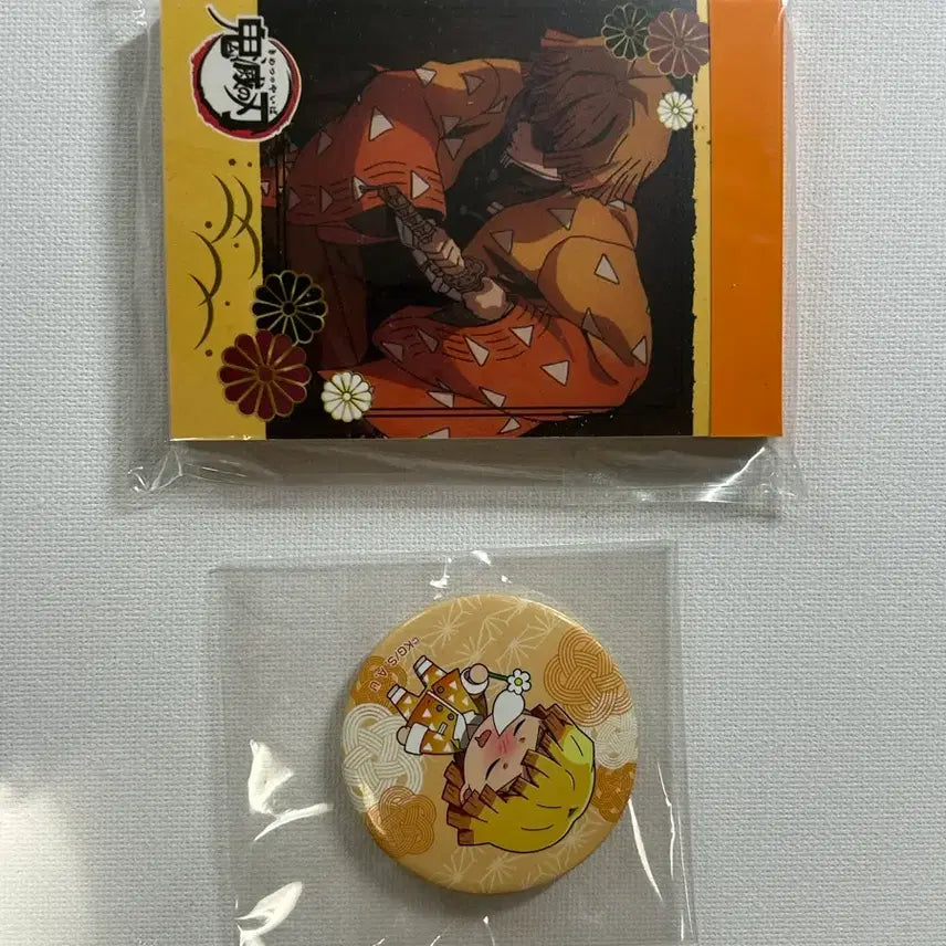 [BUNJANG] Demon Slayer Zenitsu Bundle Set (Can Badge/Memo Pad) / 귀멸의 칼날 젠이츠 굿즈 (캔뱃지/ 메모지) 일괄 판매 귀칼
