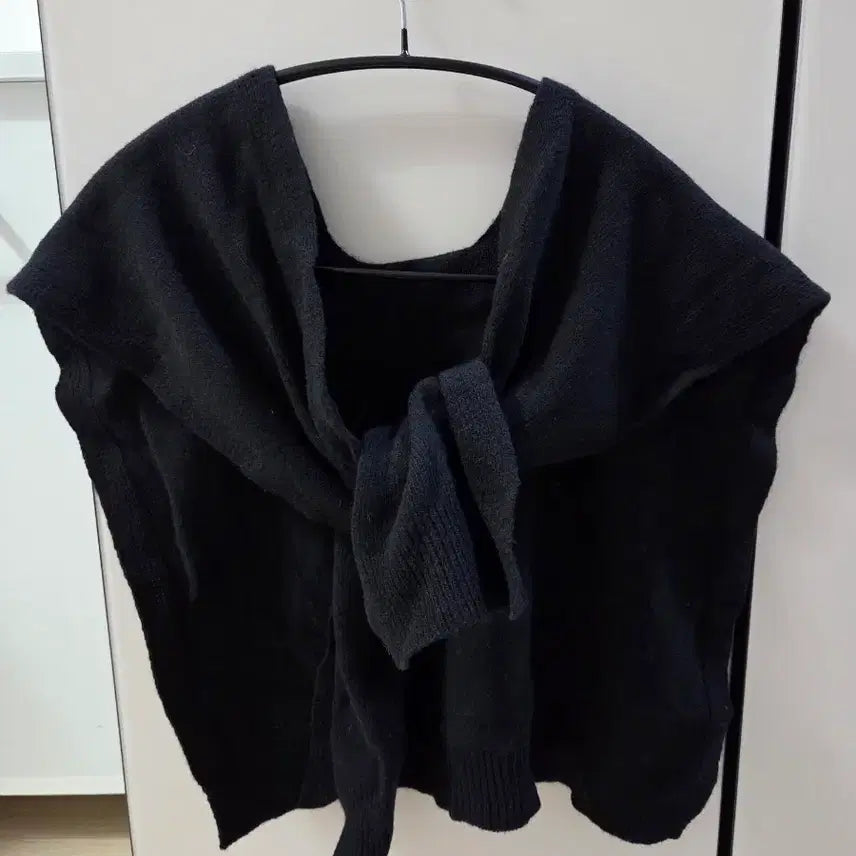 [BUNJANG] Shoulder Shawl Fake Knit / 새상품) 걸치는 어깨니트 니트숄 페이크니트