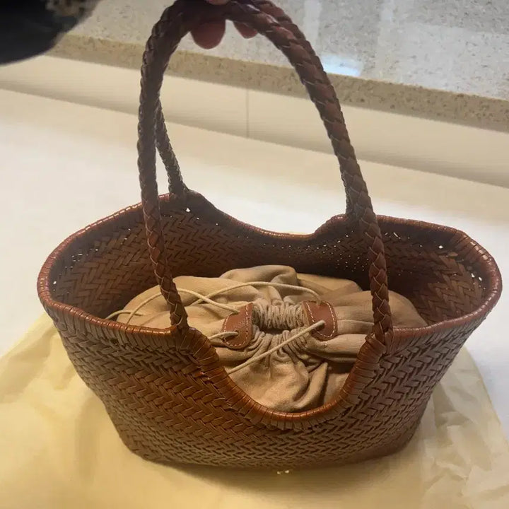 [SOLD OUT] 한정판 아코앤드 라탄백