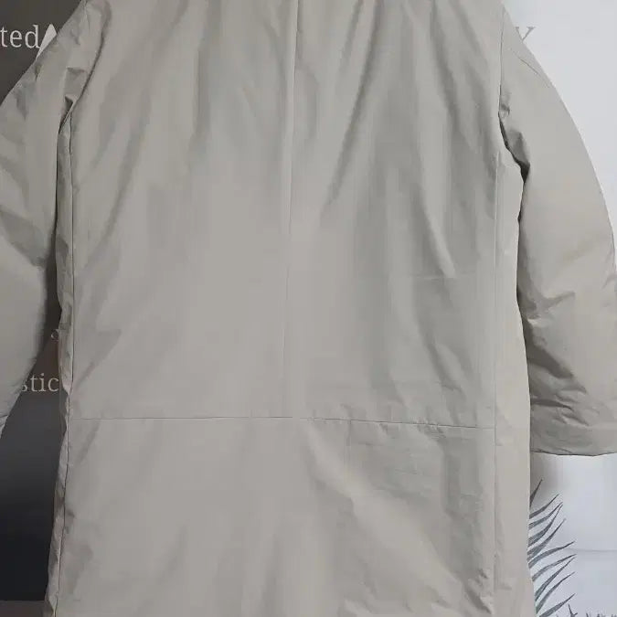 [SOLD OUT] 파렌하이트아이보리색 남성 롱 패딩 코트