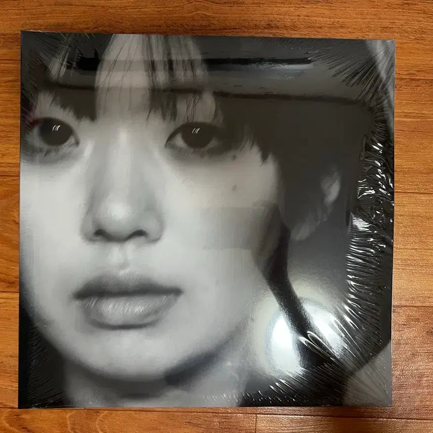 [BUNJANG] Yoon Ji Young My Garden LP (Sealed) / 윤지영 나의정원에서 lp 미개봉