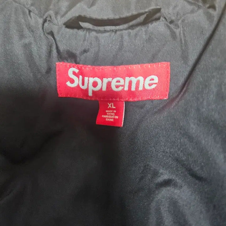 [BUNJANG] Supreme Windstopper Insulated Hooded Jacket Black XL / 슈프림 윈드스토퍼 인슐레이티드 후드 자켓 블랙 - 25SS xl 판매