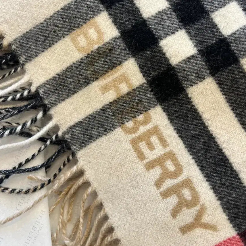 [BUNJANG] Burberry Cashmere Scarf / 버버리 캐시미어 머플러 스카프