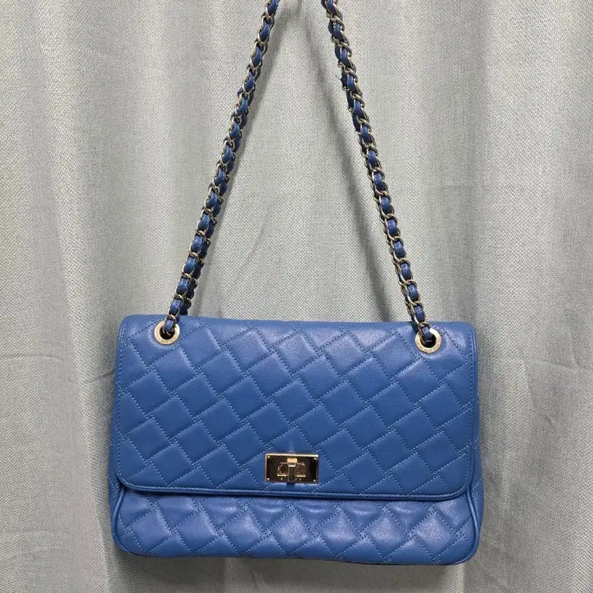 [BUNJANG] Sisley Blue Leather Chain Bag / 시슬리 블루 가죽 체인백