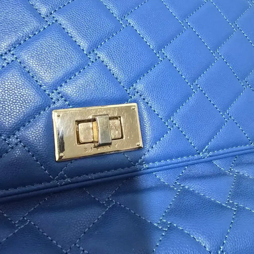 [BUNJANG] Sisley Blue Leather Chain Bag / 시슬리 블루 가죽 체인백