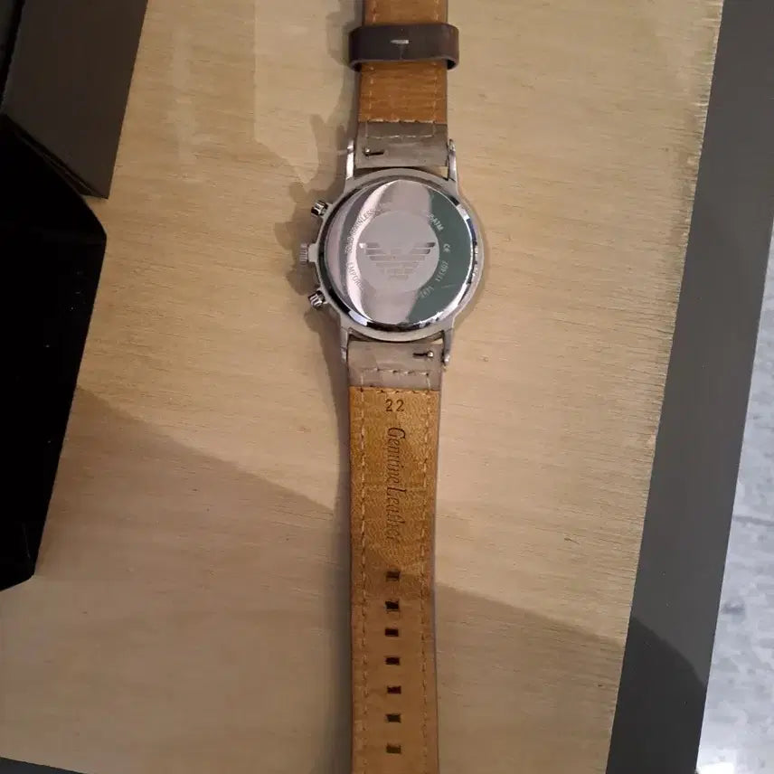 [BUNJANG] Emporio Armani Leather Watch / 엠포리오 아르마니 가죽 시계