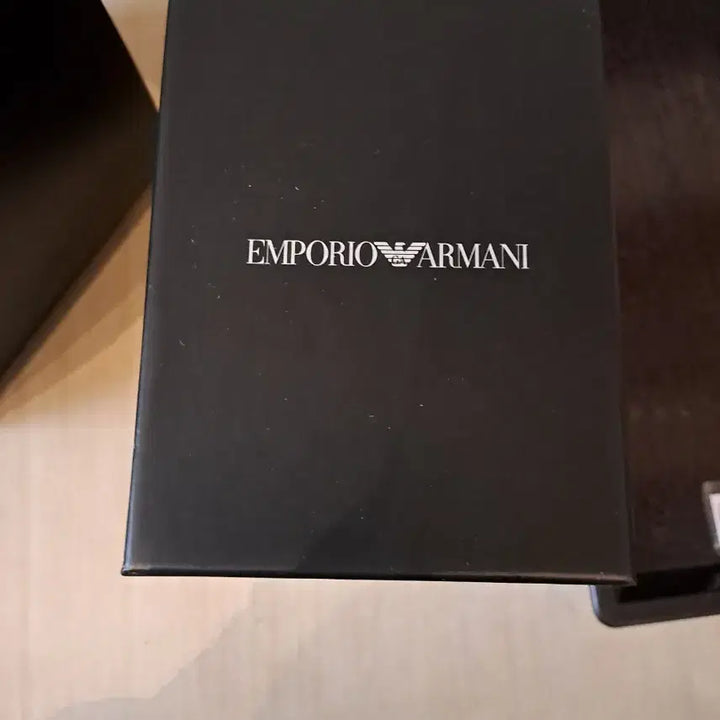[BUNJANG] Emporio Armani Leather Watch / 엠포리오 아르마니 가죽 시계
