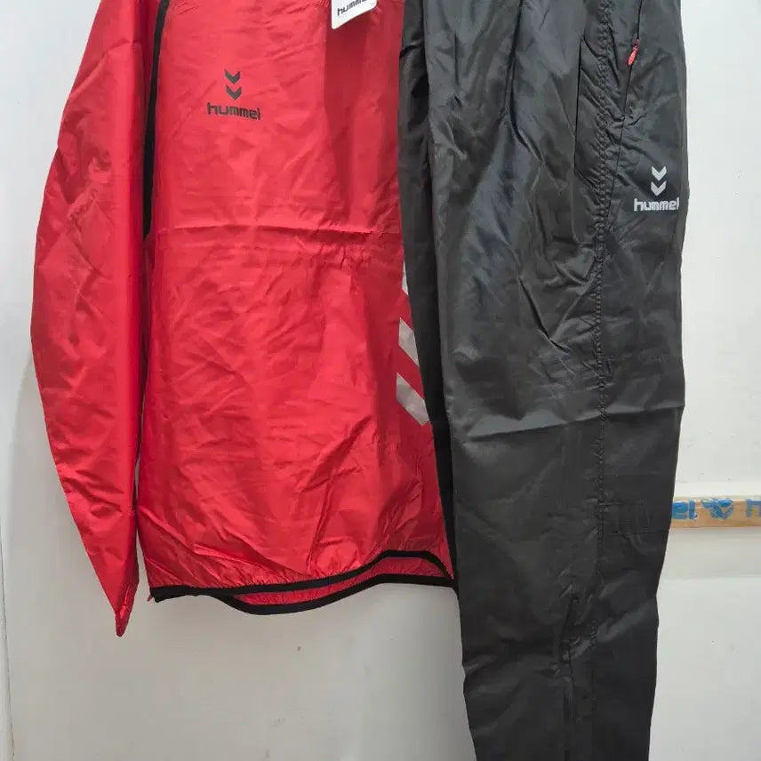 [BUNJANG] Hummel Woven Windbreaker Set (Red/Black) - Size 100 / 새상품) 험멜 홀겹 우븐바막세트 100사이즈