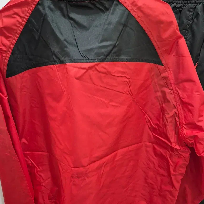 [BUNJANG] Hummel Woven Windbreaker Set (Red/Black) - Size 100 / 새상품) 험멜 홀겹 우븐바막세트 100사이즈