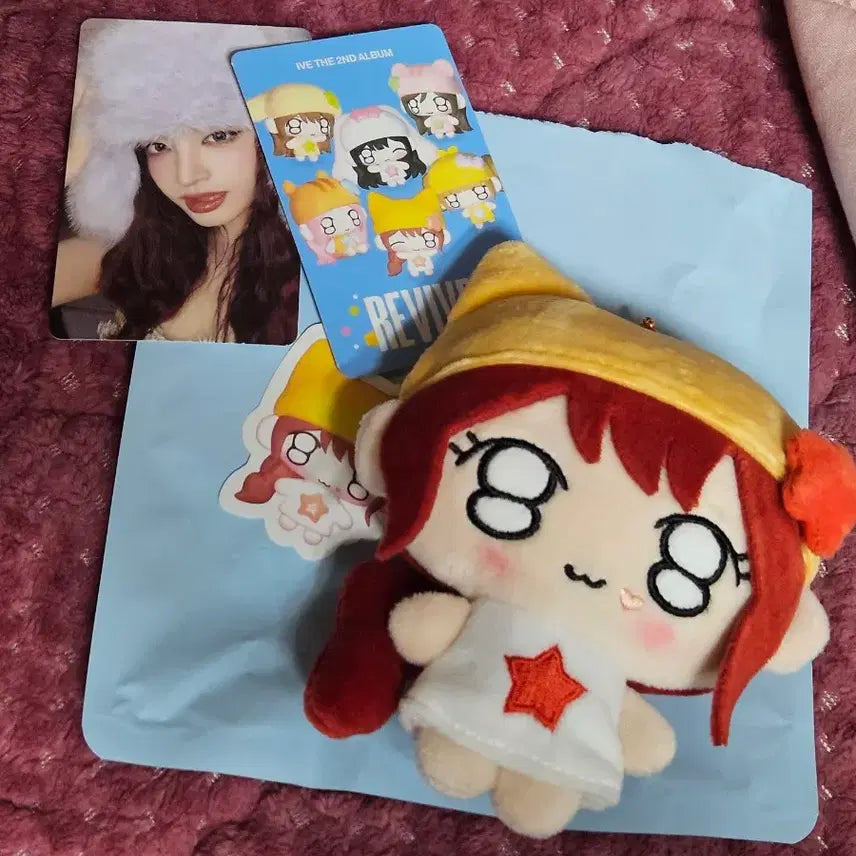 [BUNJANG] IVE Revive+ Peti-Breeze Photocard and Peti-IVE Doll / 아이브 Revive+ 쁘띠브 리즈 포카 쁘띠아이브 인형