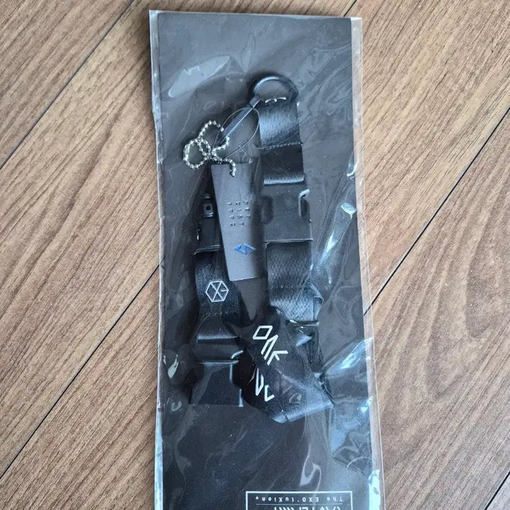 [BUNJANG] EXO Chen LUXION Black Neck Strap / EXO PLANET 첸 럭시온 블랙 넥 스트랩