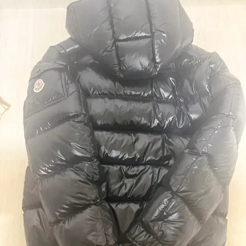 [BUNJANG] Moncler Maya Shiny Black Puffer Jacket / 몽클레어 마야 유광블랙